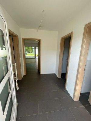 Flur EG - Eingangsbereich