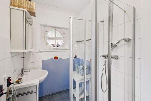 Duschbad im Erdgeschoss