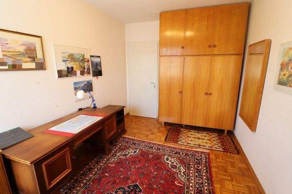 Kinder-/ Arbeitszimmer