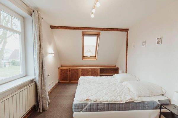 Schlafzimmer im OG 