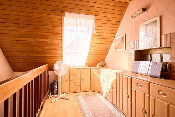 Vorplatz im Treffenhaus