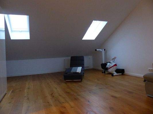 Wohnzimmerbereich mit noch mehr Platz