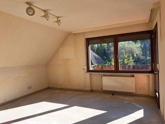 Schlafzimmer OG mit Balkon