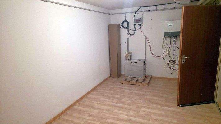 UG - Vorrat- Versorgungskeller.jpg