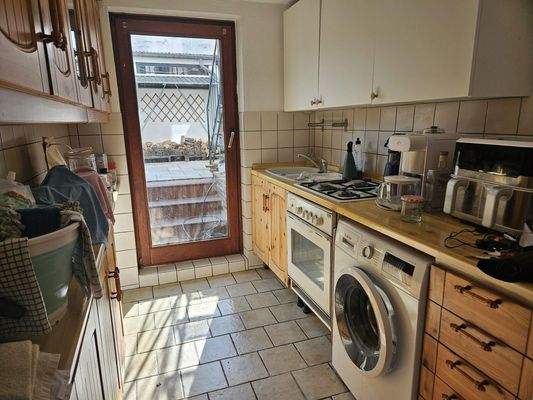 Küche Süd/ Ost Souterrain 