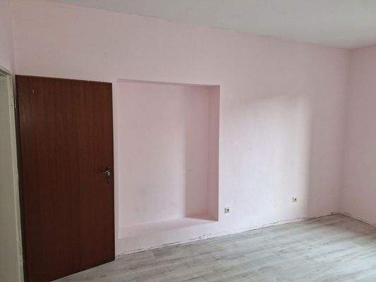 Wohn- und Schlafzimmer