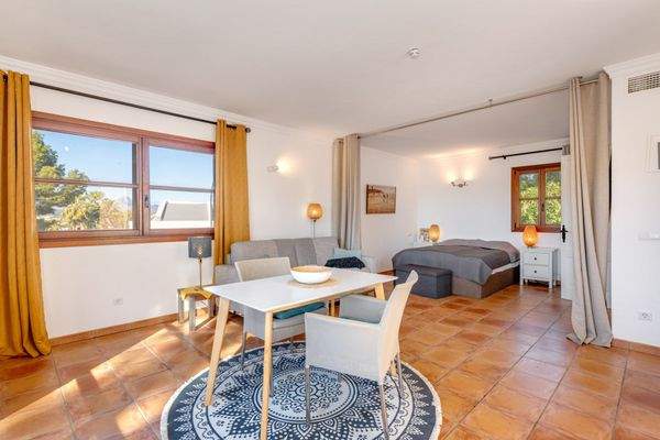 Großzügiges Gästeapartment