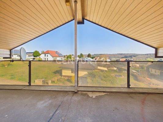 Große Loggia im Dachgeschoss