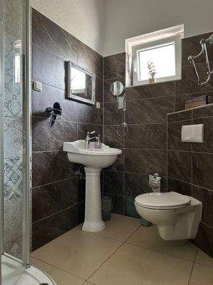 Duschbad - Ferienwohnung im EG