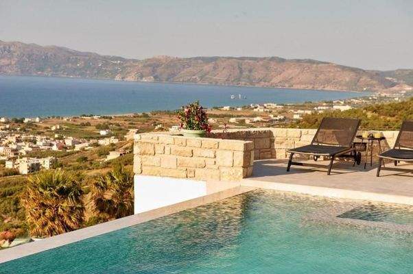 Kreta, Kissamos: Hervorragend gestaltete Villa zum Verkauf