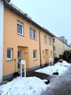 Hausansicht Eingangsseite 