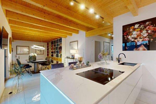 Offener Küchen- und Essbereich Blick II