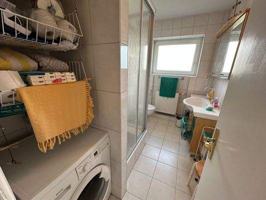 Duschbad  OG-Wohnung