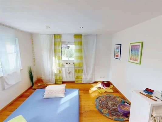 Schlafzimmer 2