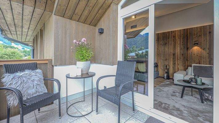KITZIMMO-Luxus-Penthouse mit Steif-Blick in sonniger Ruhelage - Immobilien Kitzbühel.