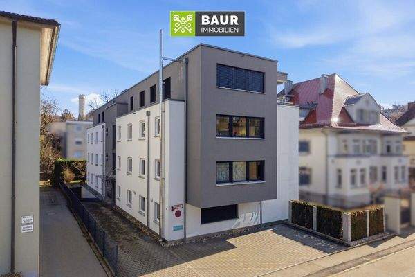 Luftbild_Gebäude_mit_Tiefgarageneinfahrt