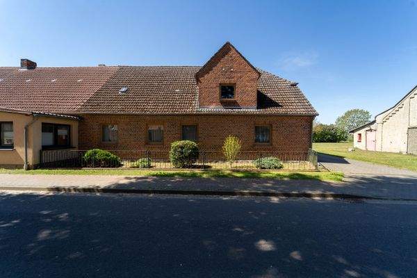 Ansicht Straßenseite