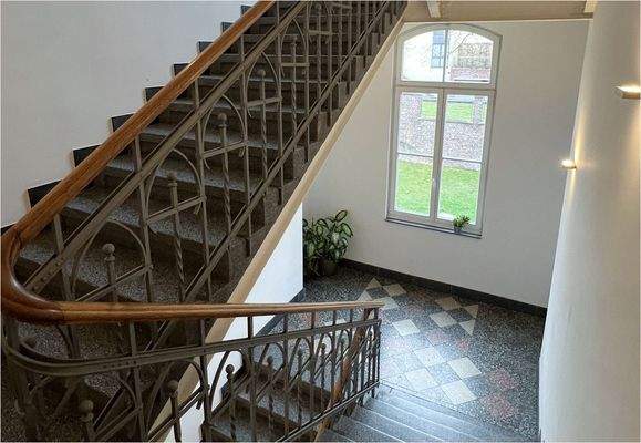 Peter Dondorf Immobilien - Treppenhaus