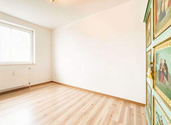 Whg. EG, Büro - (KI generiert)