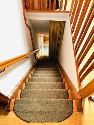 Treppe zum Dachgeschoss