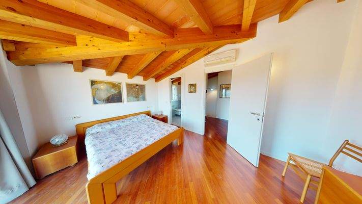 LB-031-62-appartamento-cielo-terra-Soiano-del-Lago