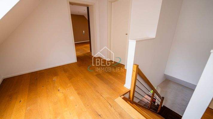 Wohnhaus: Flurbereich OG