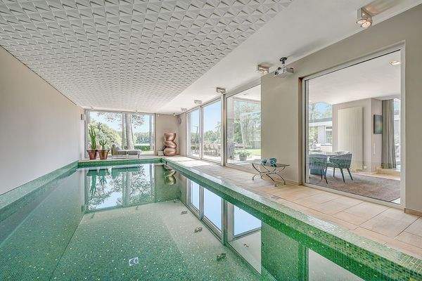 Pool mit Gegenstromanlage