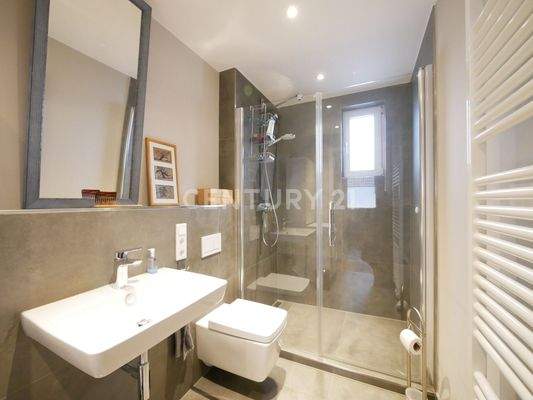 Tageslichtduschbad im Obergeschoss