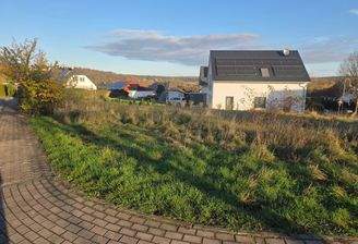 Das Baugrundstück 3 (2).jpg