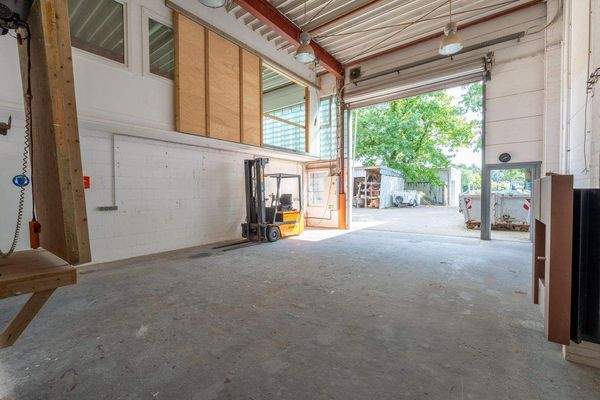 Halle im Erdgeschoss