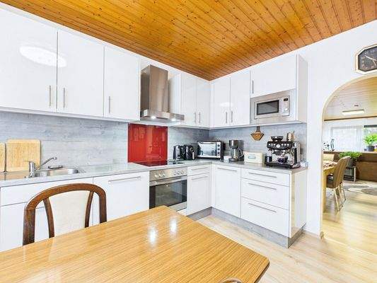 Vielseitiges Zweifamilienhaus in Dillingen, Pachtener Heide