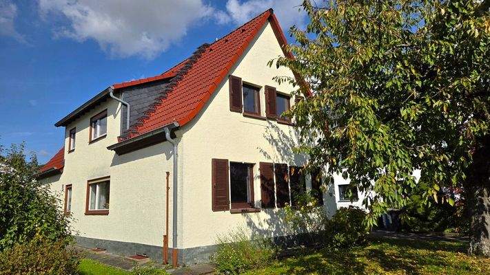 Haus Außenansicht I