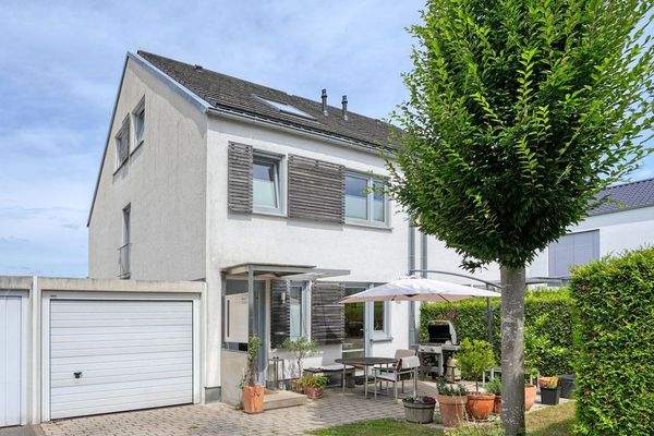 Hausansicht	Vorderseite