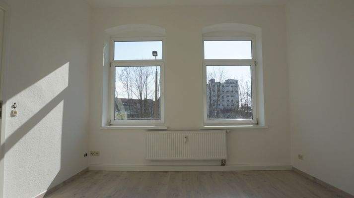 Zimmer 1 (straßenseitig).JPG