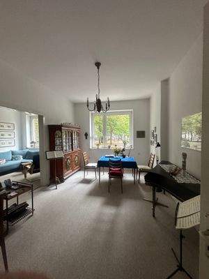 Wohnung im Hochparterre