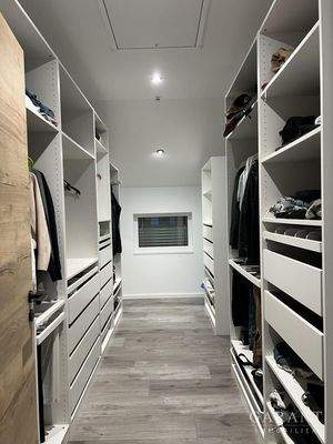 Begehbares-Ankleidezimmer