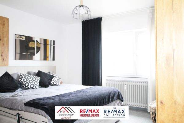 Großes Schlafzimmer