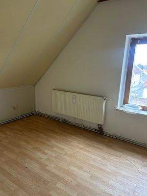 Zimmer Wohnung Dachgeschoss