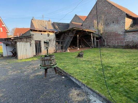 Garten mit Holzschopp