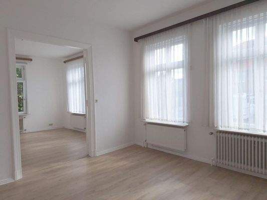 Wohn- und Schlafzimmer