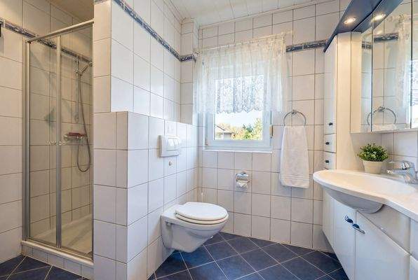 DI - Forbes Global Properties