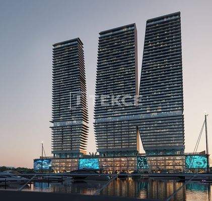 Waterfront Apartments in Dubai Harbour with Sea Views