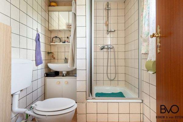 Duschbad im Erdgeschoss