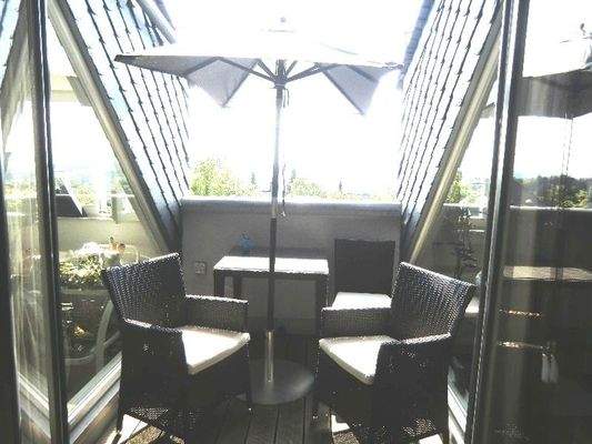 Balkon mit Fernblick.JPG