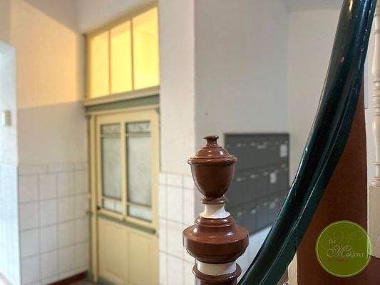 Mit vielen Details ...