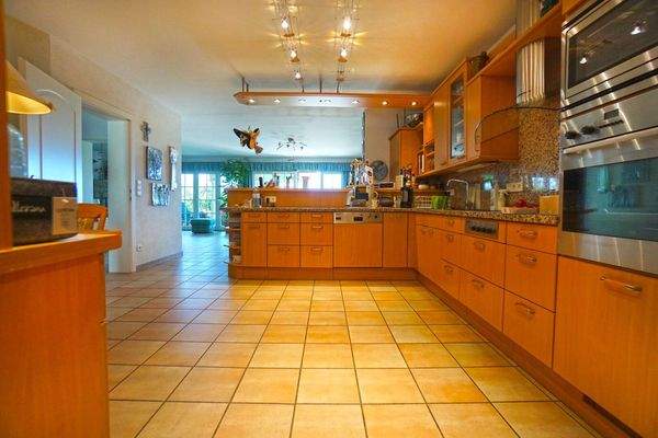 Küche Richtung Wohnzimmer