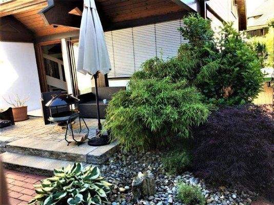 Süd Terrasse vor Kinderzimmer