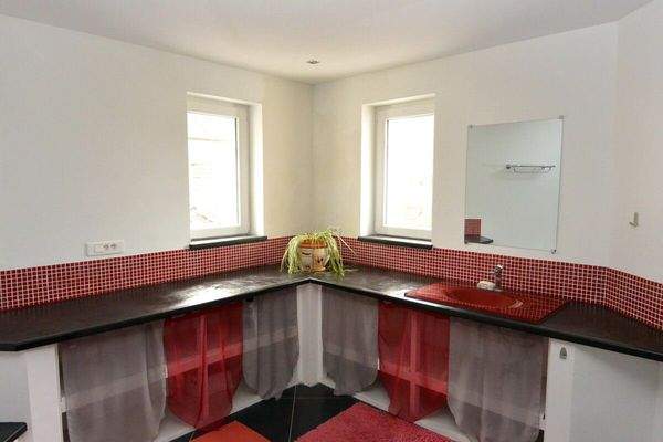 46 dazwischen-liegendes