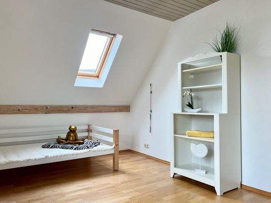 Kinderzimmer-Gast-Büro