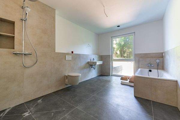 Beispiel Tageslichtbadezimmer Ausstattung  